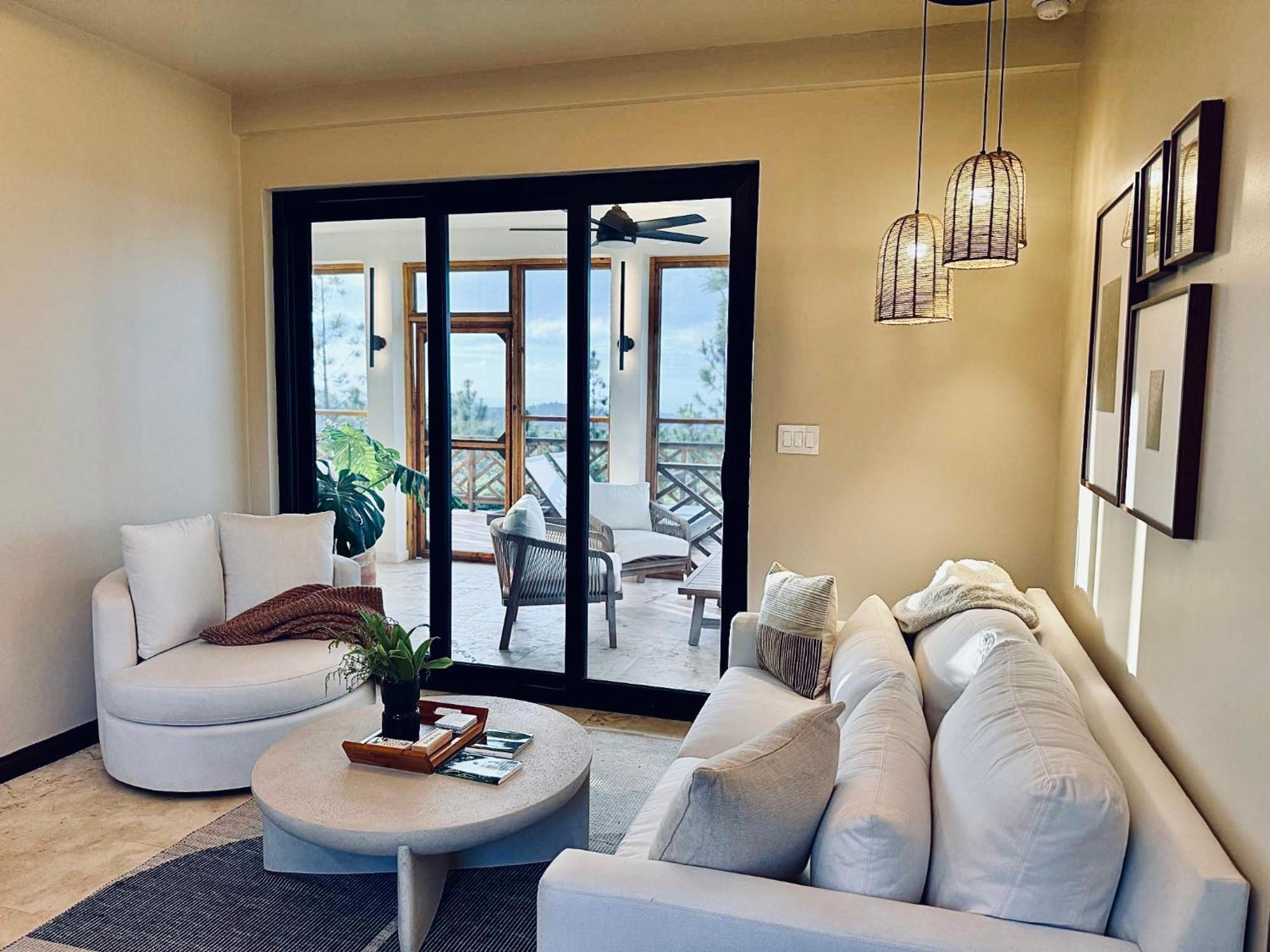 Blancaneau Hidden Valley Wilderness Lodge מראה חיצוני תמונה
