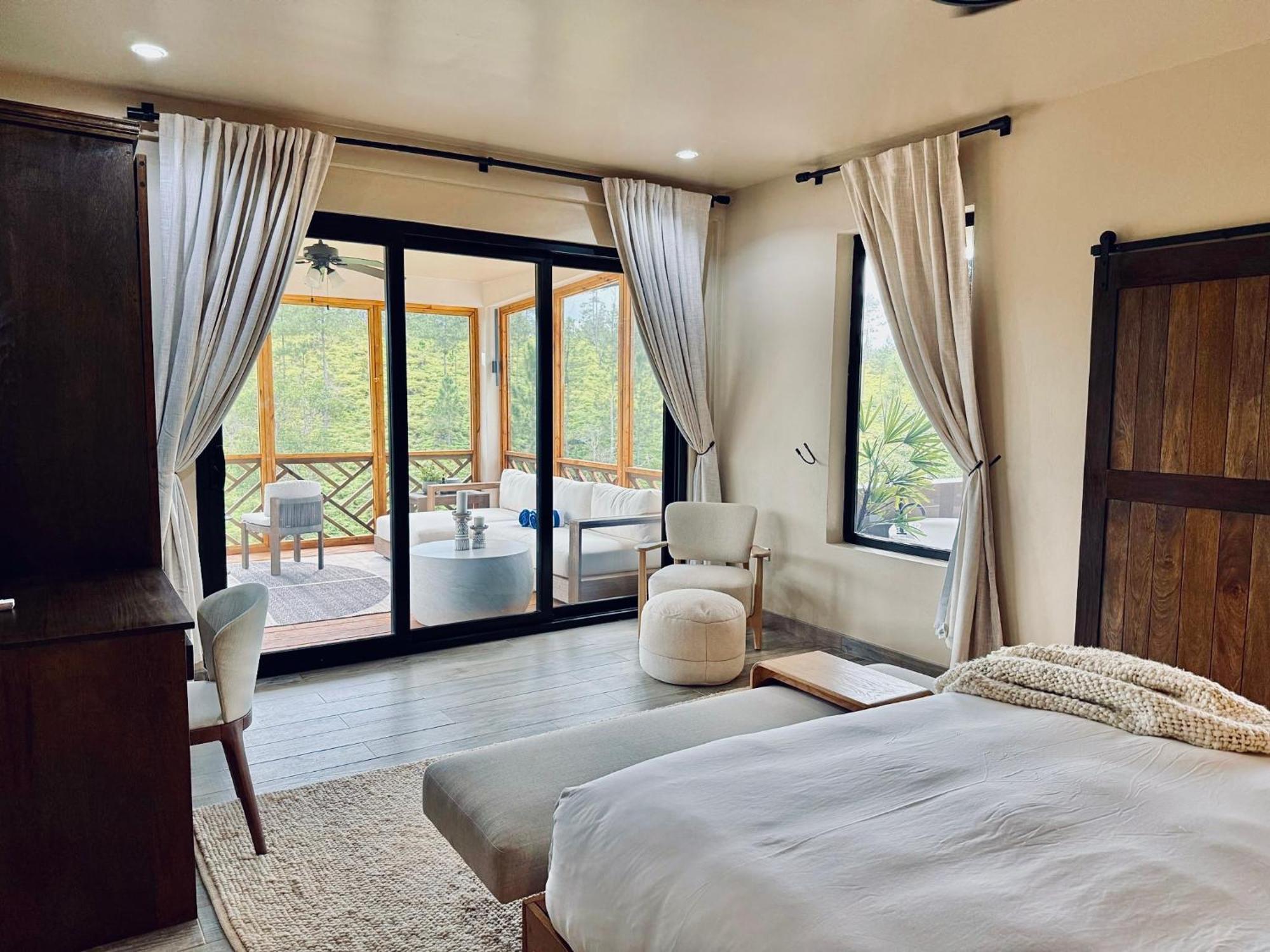 Blancaneau Hidden Valley Wilderness Lodge מראה חיצוני תמונה
